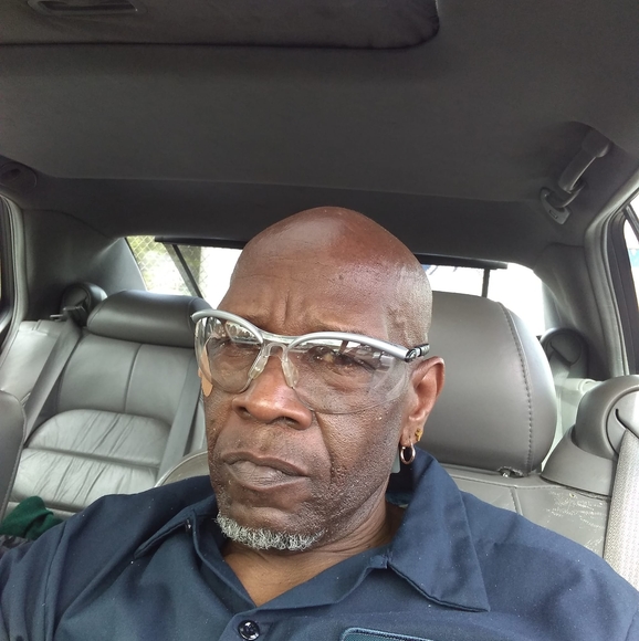 Meet your Posher, James - Picture 1 of 1